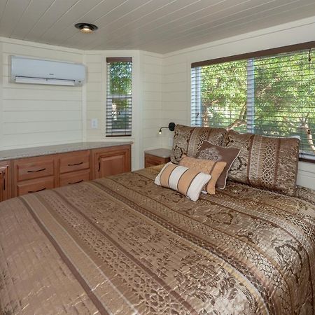 Vines Rv Resort Пасо Роблс Экстерьер фото