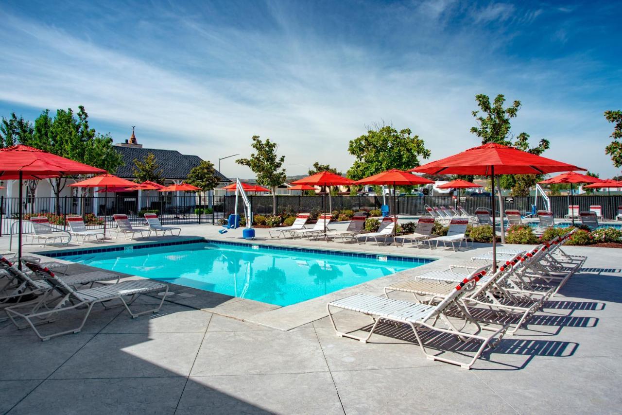 Vines Rv Resort Пасо Роблс Экстерьер фото
